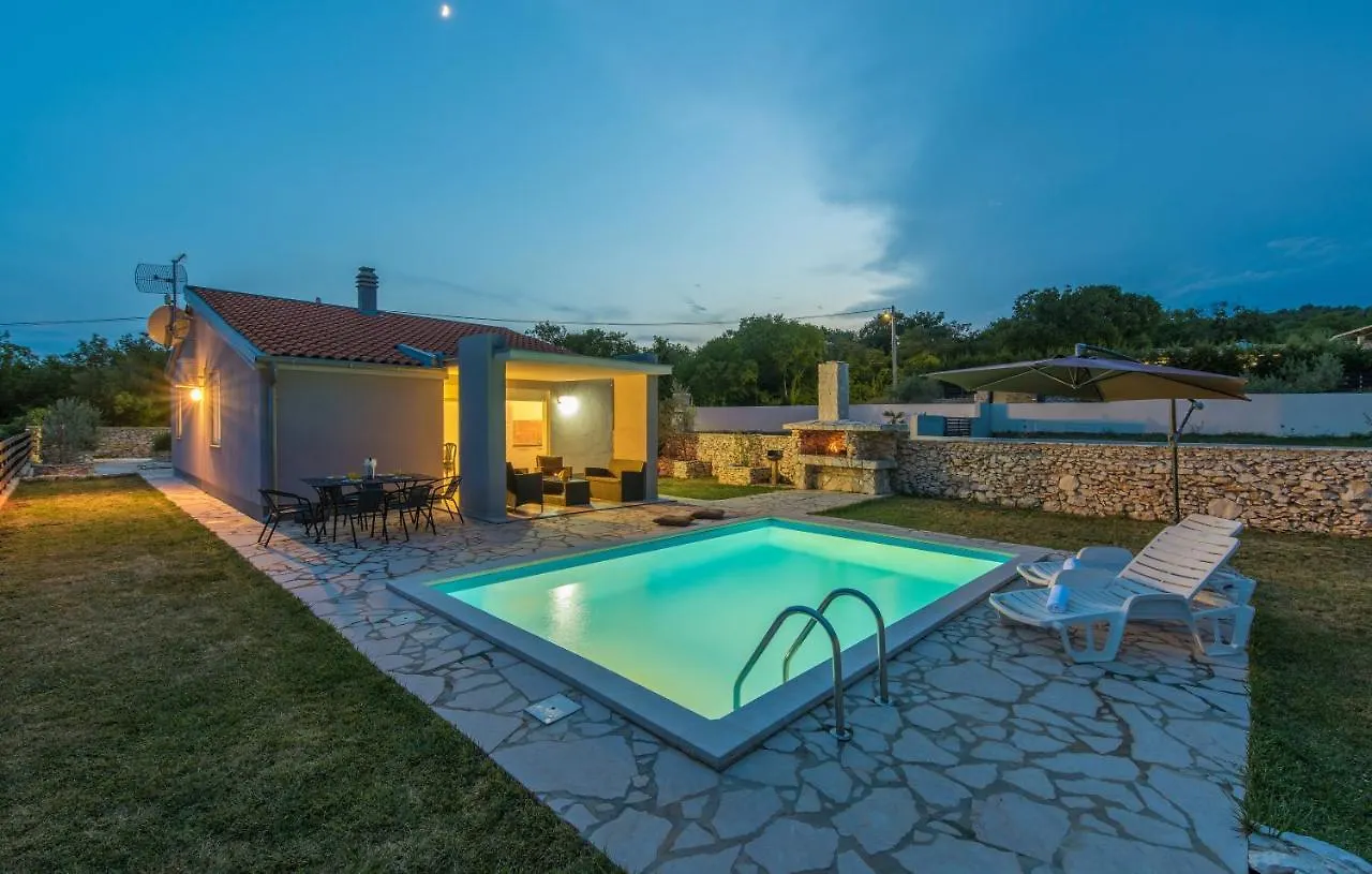 Holiday Home Casa Vida Rakalj